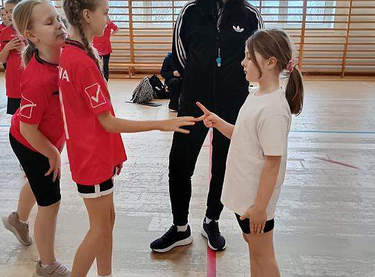 Rozgrywki w dwa ognie