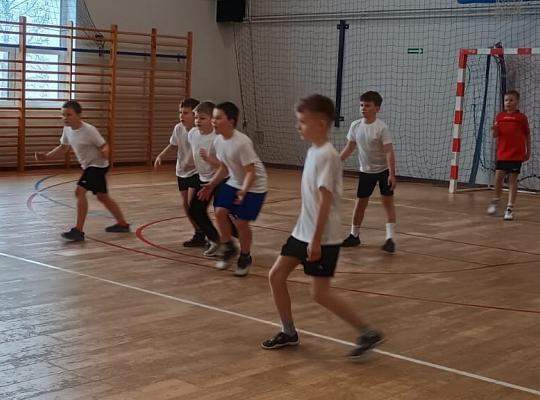 Rozgrywki w dwa ognie