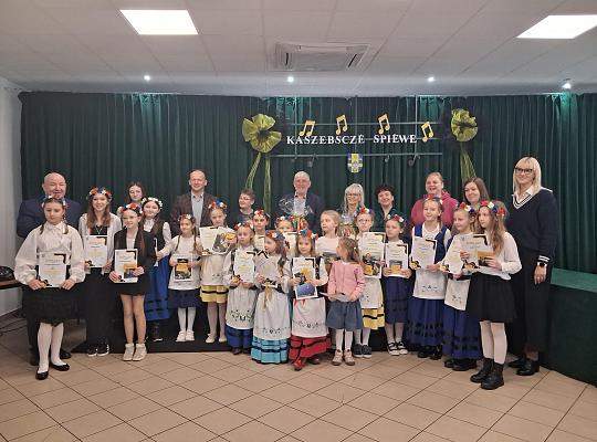 „Kaszëbsczé Spiéwë”