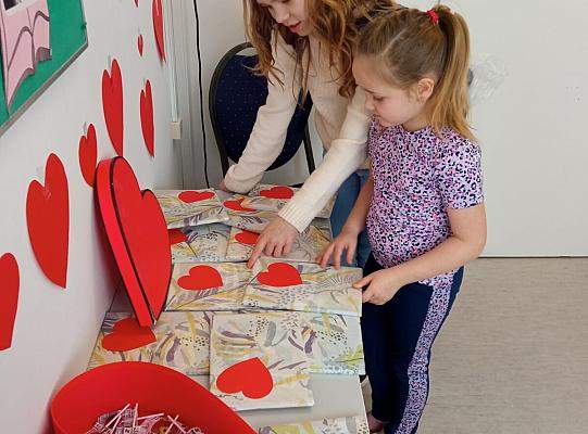 Walentynki w bibliotece szkolnej