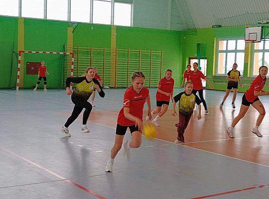 Piłka ręczna - rozgrywki na etapie gminnym