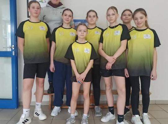 Nasze szczypiornistki w rozgrywkach na szczeblu powiatowym