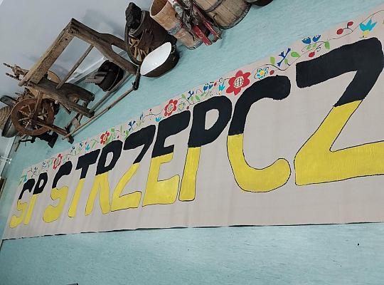 Przygotowania kibiców do meczu w Ergo Arenie