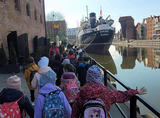 Uczniowie klas I - III na wycieczce w Gdańsku