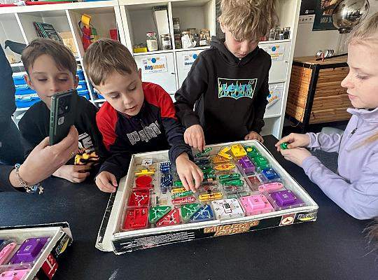 Uczniowie klas I - III na wycieczce w Gdańsku