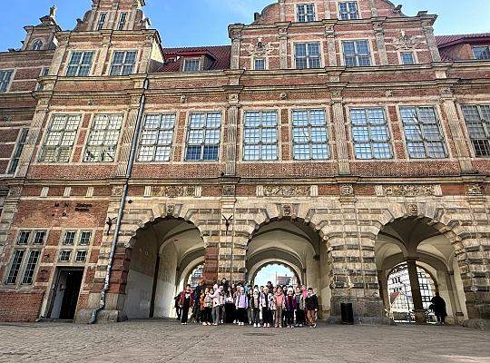 Uczniowie klas I - III na wycieczce w Gdańsku