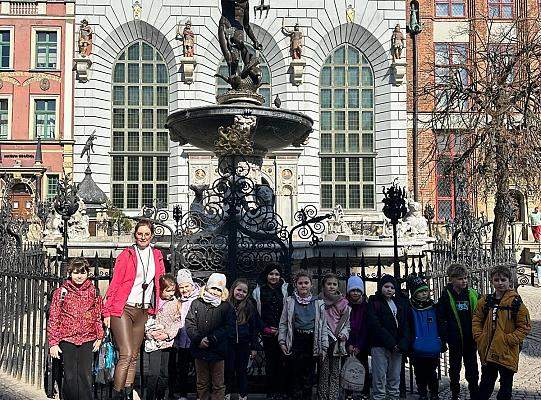 Uczniowie klas I - III na wycieczce w Gdańsku